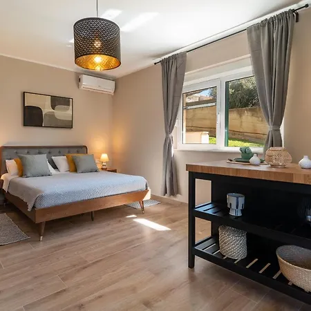 Smokvica 4* オクルグ・ゴルニ